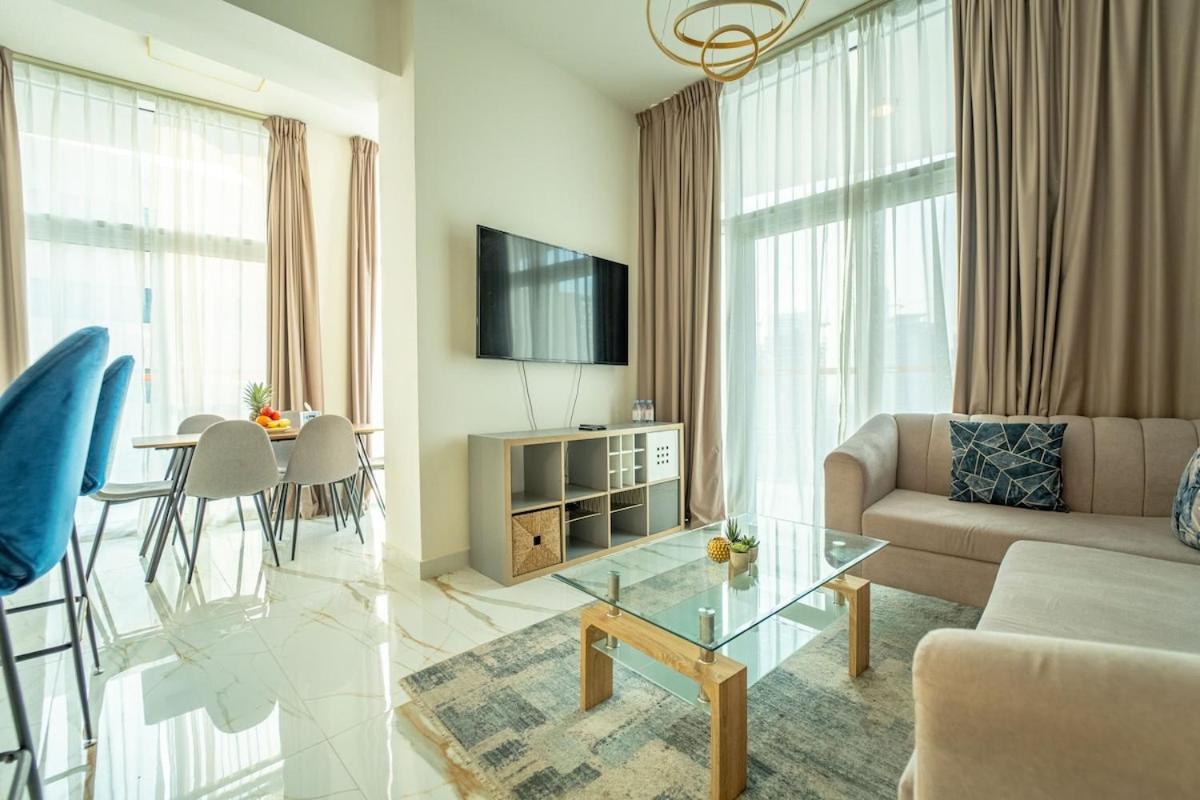 Aws Holiday Homes - Luxurious 2Br In Business Bay Dubai Exteriör bild